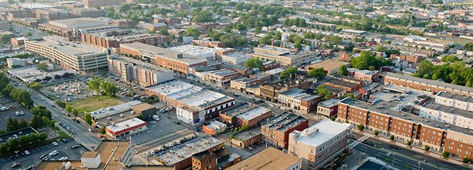 Richmond city block from airplane