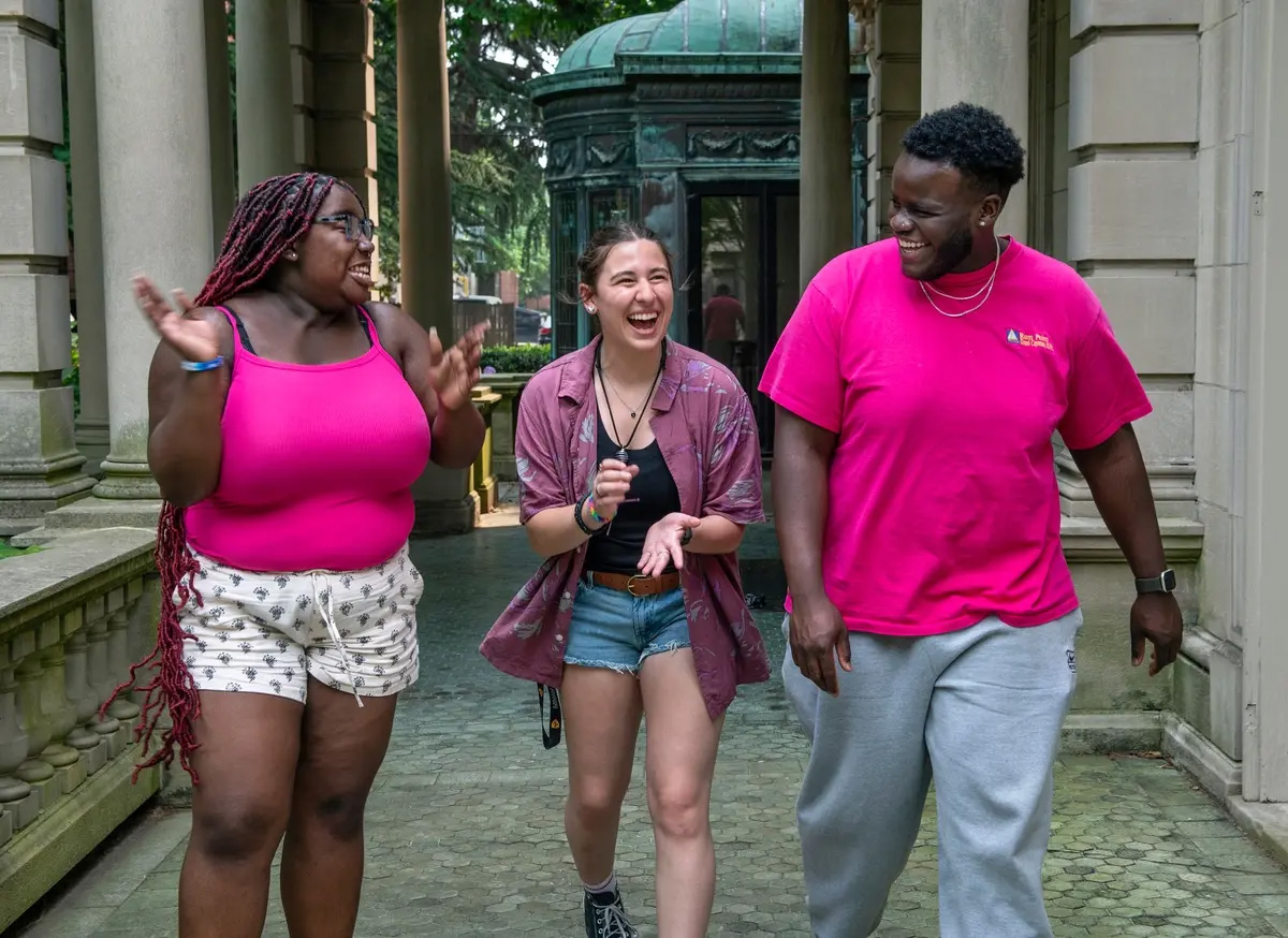 Orientation leader Essence Palmer (left), works with her peers Bella Riccardi (center) and Jamir Coleman (right) are great resources for new students, and any students, who have questions about life at VCU to show new students all the opportunities to prepare them for success. Photo: Kevin Morley, Enterprise Marketing and Communications)